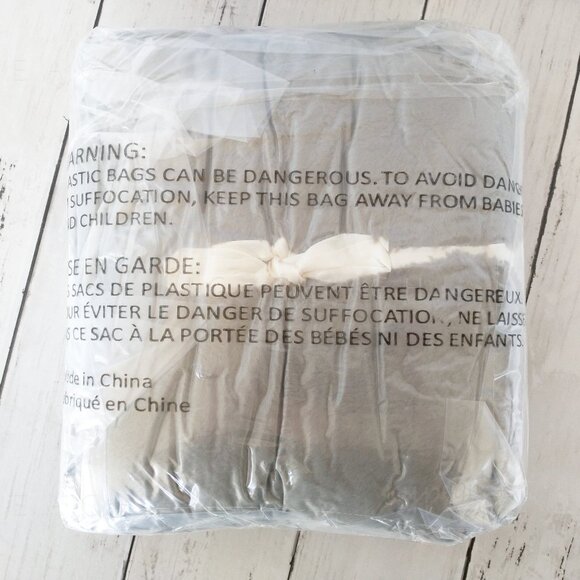 PetAmi Waterproof Pet Blanket 29”x40” Small Med Taupe Premium Sherpa Reversible - Picture 4 of 7